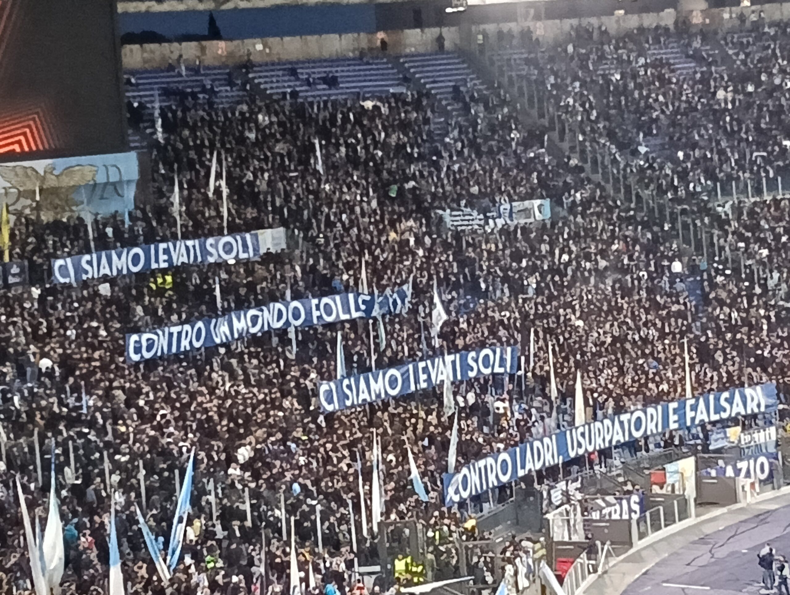 Curva nord Lazio coreografia