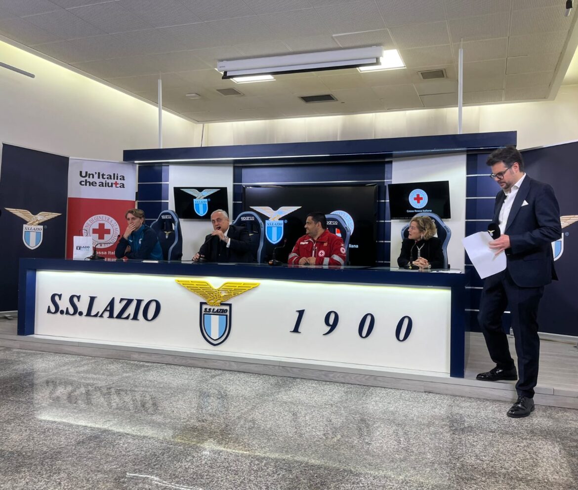 Lazio Lotito Croce Rossa