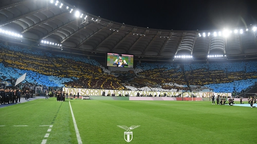 Coreografia tifo organizzato stadio Olimpico